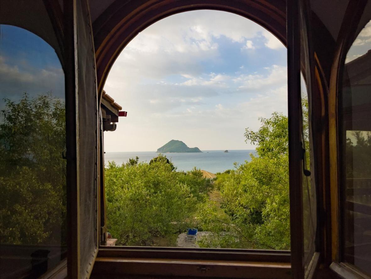Villa Anta House By The Sea Lithakia  Extérieur photo